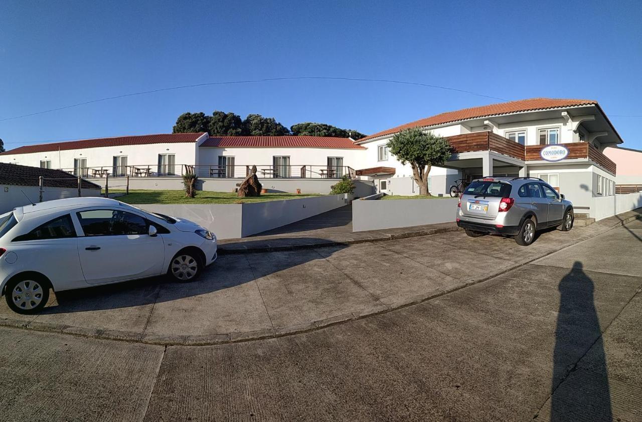 Hotel Comodoro Corvo Exterior photo