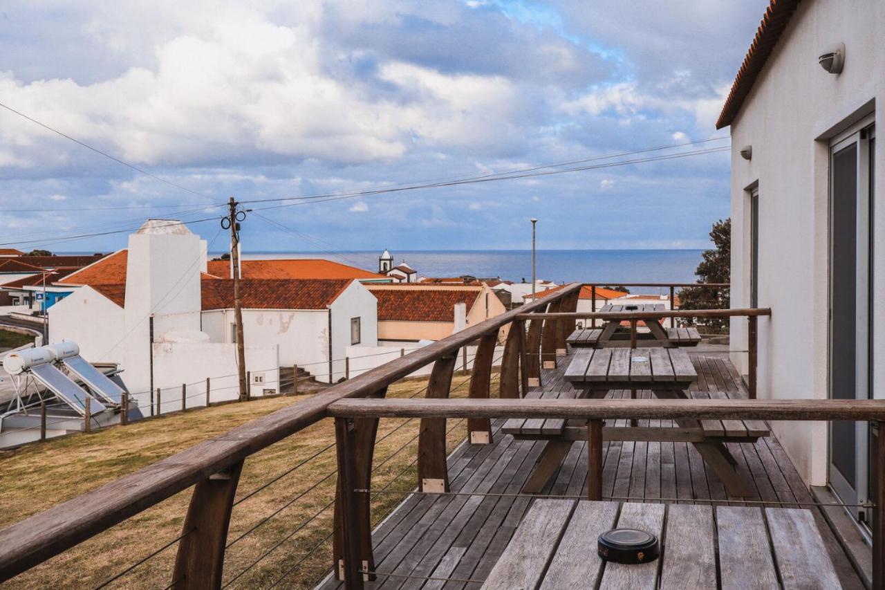 Hotel Comodoro Corvo Exterior photo